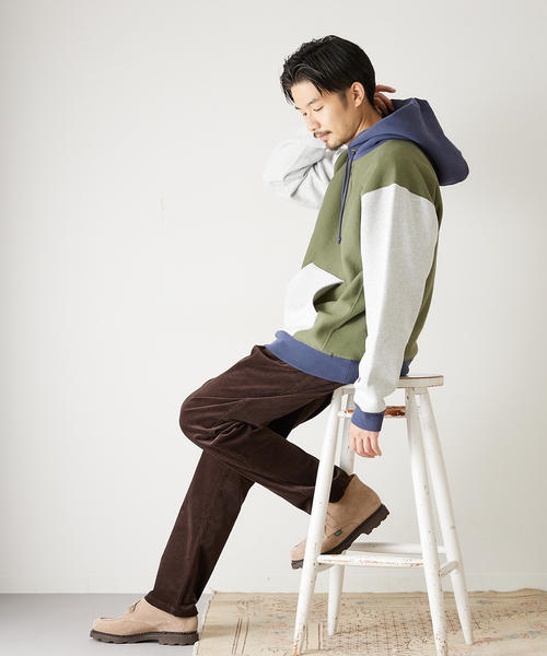 Champion（チャンピオン）の「【CHAMPION / チャンピオン】別注マルチトーン リバースウィーブパーカー（パーカー・メンズ・チャコールグレー/ブラック/ネイビー/カーキ/アイボリー・MEDIUM/LARGE/X-LARGE）」の18枚目の写真