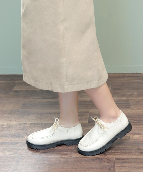 SOROTTO（ソロット）の「軽量 ローカットモカシン パンプス◆（ドレスシューズ・キッズ・ブラウン/ブラック/ホワイト・22.0cm/21.0cm/23.0cm/24.0cm）」の10枚目の写真