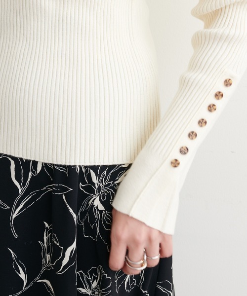 natural couture（ナチュラルクチュール）の「袖口ちび釦プチハイリブニット（ニット/セーター・レディース・オレンジ/ブルー/アイボリー/その他1/スミクロ/ライトベージュ・FREE）」の21枚目の写真