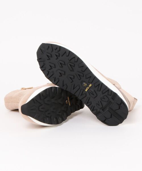 Q（キュー）の「スニーカーブーツ（ブーツ・レディース・ブラック/ベージュ・23.5/24.5）」の4枚目の写真