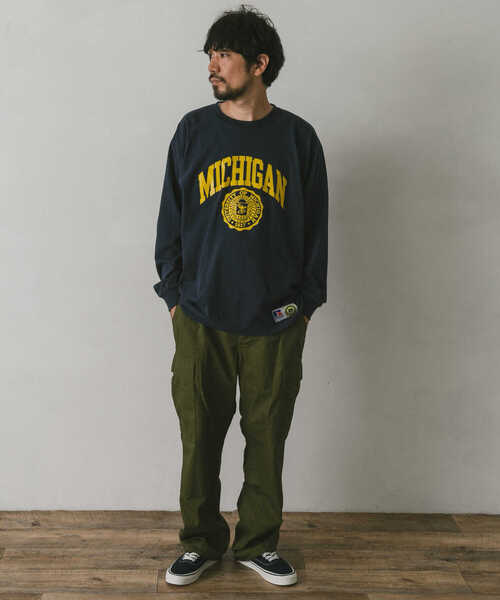 Russell Athletic(ラッセルアスレティック)の「『別注』RUSSELL ATHLETIC×DOORS UNIVERSITY L/S T-SHIRTS(Tシャツ/カットソー・メンズ・ホワイト/ネイビー/グレー・MEDIUM/LARGE)」の10枚目の写真