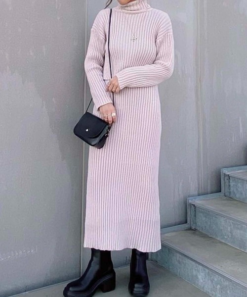 toucher du brise(トゥシェドブリーズ)の「バックシャン スリット ショート丈 ニット(ニット/セーター・レディース・ブラック/オフホワイト/ピンク/カーキ・M)」の20枚目の写真