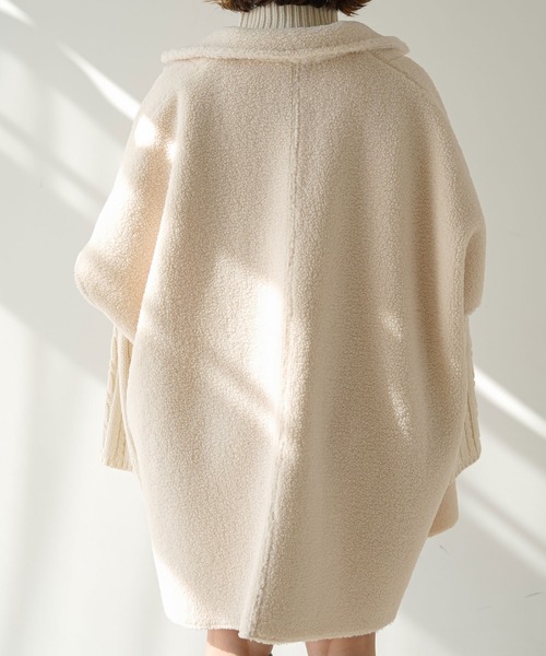 rectangle（レクタングル）の「ムートンボアポンチョコート（ポンチョ・レディース・ブラック/アイボリー・FREE）」の8枚目の写真