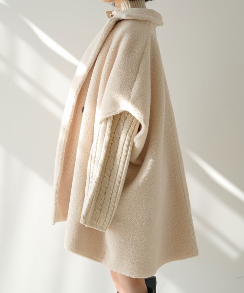 rectangle（レクタングル）の「ムートンボアポンチョコート（ポンチョ・レディース・ブラック/アイボリー・FREE）」の5枚目の写真