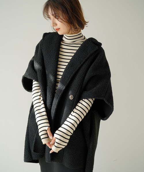 rectangle（レクタングル）の「ムートンボアポンチョコート（ポンチョ・レディース・ブラック/アイボリー・FREE）」の4枚目の写真