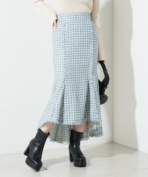 Chico（チコ）の「ツイードタイトマーメイドロングスカート（スカート・レディース・ブルー/ベージュ系その他/ブラック/ベージュ・FREE）」の16枚目の写真