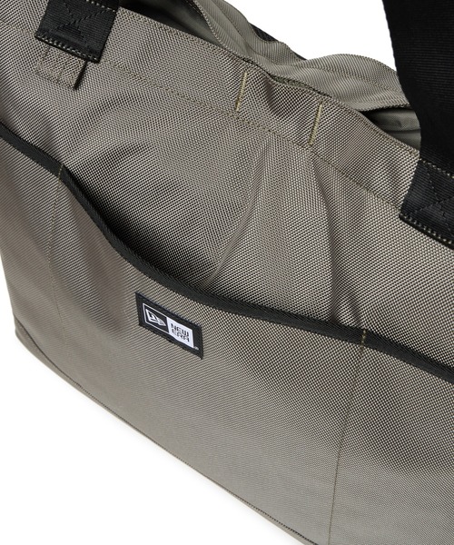 NEW ERA（ニューエラ）の「ニューエラ トートバッグ ジムバッグ（トートバッグ・メンズ・ブラック/ストーン/オリーブ・FREE）」の16枚目の写真