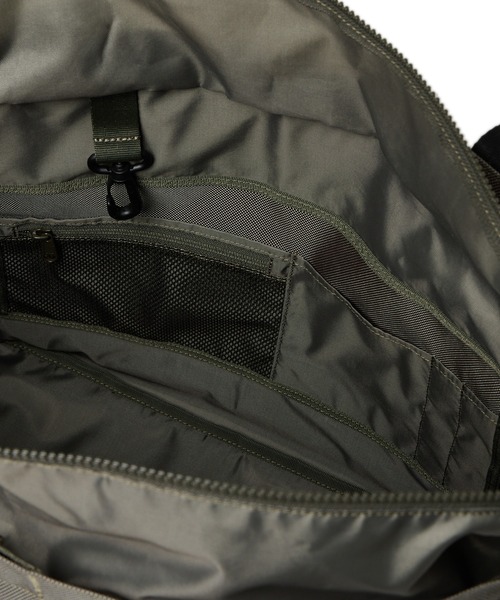 NEW ERA（ニューエラ）の「ニューエラ トートバッグ ジムバッグ（トートバッグ・メンズ・ブラック/ストーン/オリーブ・FREE）」の19枚目の写真