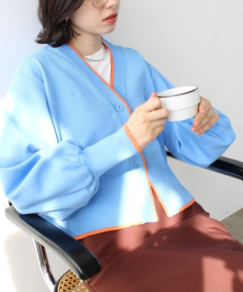 GeeRA(ジーラ)の「さらっと素材配色デザインカーディガン(カーディガン/ボレロ・レディース・ブラック/ブルー/ピンク・MEDIUM/LARGE)」の1枚目の写真