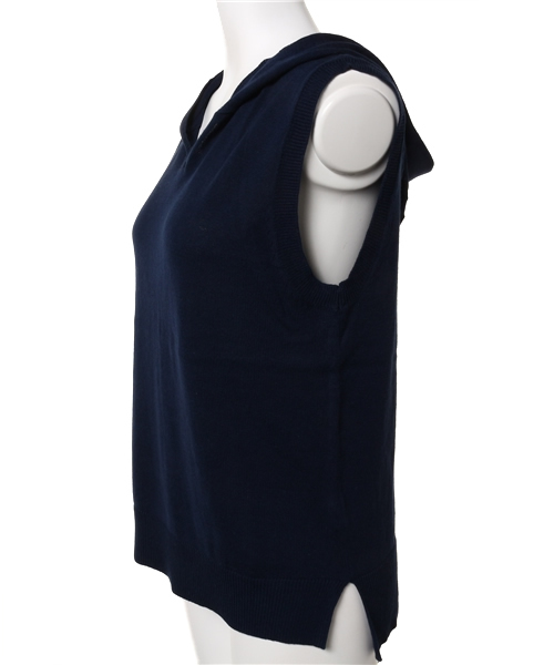 AZUL by moussy（アズールバイマウジー）の「12GノースリフーディPO（タンクトップ・レディース・オフホワイト/ネイビー・SMALL/MEDIUM）」の3枚目の写真