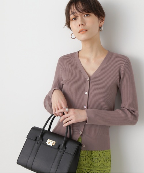 N.（N. Natural Beauty Basic）（エヌエヌナチュラルビューティーベーシック）の「◆レーヨンコットン混Ｖネックリブカーディガン（カーディガン/ボレロ・レディース・クリーム/ライラック/ベージュ/イエロー・MEDIUM）」の6枚目の写真