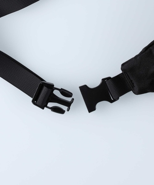 CAMP7（キャンプセブン）の「【CAMP7】CAMP7ボディバッグ（ボディバッグ/ウエストポーチ・レディース・ブラック/ベージュ・ONE SIZE）」の6枚目の写真