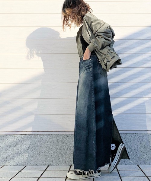 Q（キュー）の「ミリタリーギャザーブルゾン（ブルゾン・レディース・ベージュ/カーキ・MEDIUM）」の14枚目の写真