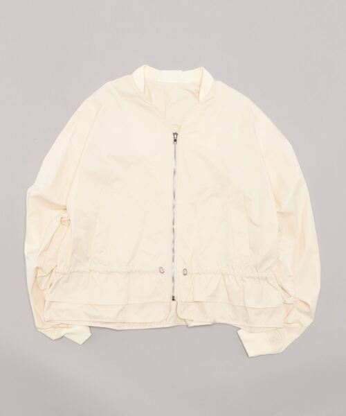 Q（キュー）の「ミリタリーギャザーブルゾン（ブルゾン・レディース・ベージュ/カーキ・MEDIUM）」の15枚目の写真