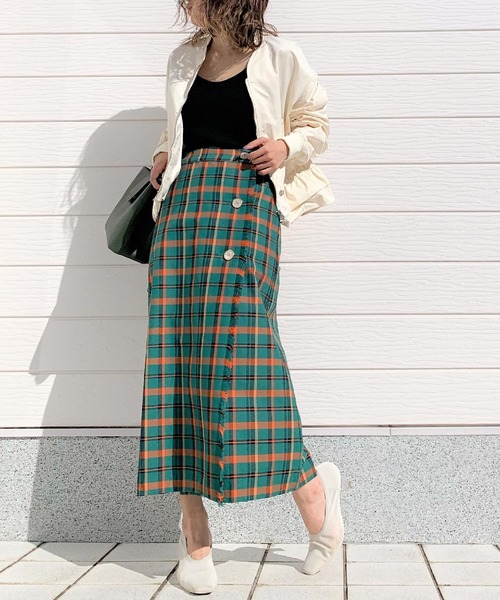 Q（キュー）の「ミリタリーギャザーブルゾン（ブルゾン・レディース・ベージュ/カーキ・MEDIUM）」の20枚目の写真