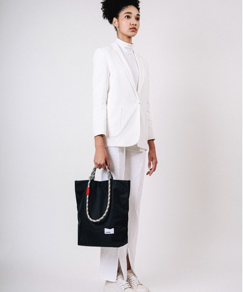 【値下げ】topologie トートバッグ　ストラップ付き 新品】Topologie Loop Tote ループトート(ストラップ付き)