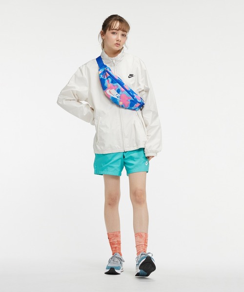 NIKE（ナイキ）の「ナイキ ヘリテージ ファニー パック (3L) / Nike Heritage Fanny Pack (3L)（ボディバッグ/ウエストポーチ・メンズ・ブラック/ブルー・ONE SIZE）」の20枚目の写真