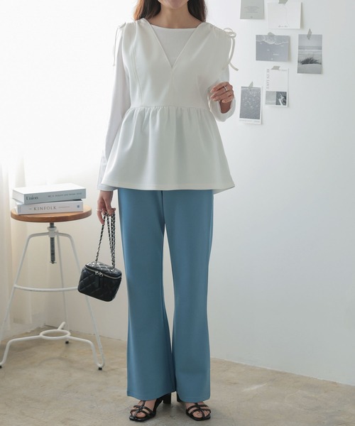 KOBE LETTUCE(コウベレタス)の「ショルダーリボンペプラムポンチベスト(ベスト・レディース・オフホワイト/ネイビー/ブラック・FREE)」の5枚目の写真