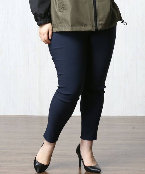 AnNet(アネット)の「【ウエストゴム仕様】#me pants ストレッチ スキニー レギンスパンツ(その他パンツ・レディース・ネイビー/ブラック/カーキ・5L/6L/3L/4L)」の8枚目の写真