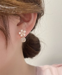 デザインピアス
