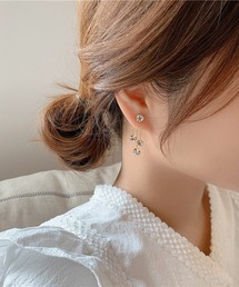 デザインピアス