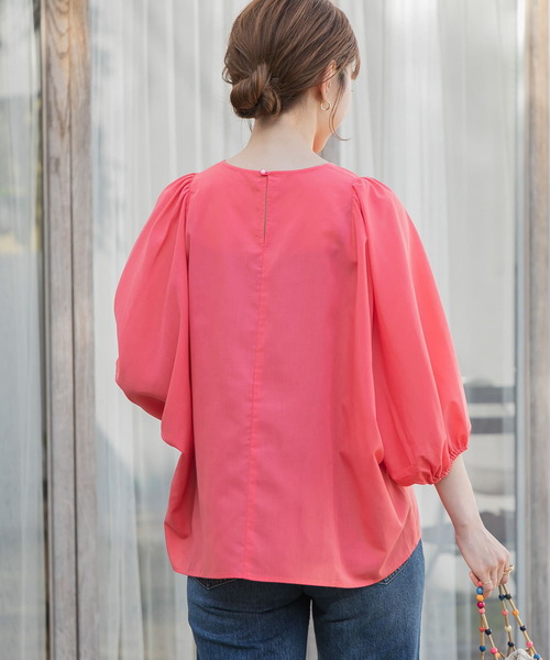 URBAN RESEARCH Sonny Label(アーバンリサーチサニーレーベル)の「『UR TECH Smart Linen Touch』ボリュームスリーブブラウス(シャツ/ブラウス・レディース・ピンク系その他/ライトカーキ/チャコールグレー/ナチュラル・FREE)」の18枚目の写真