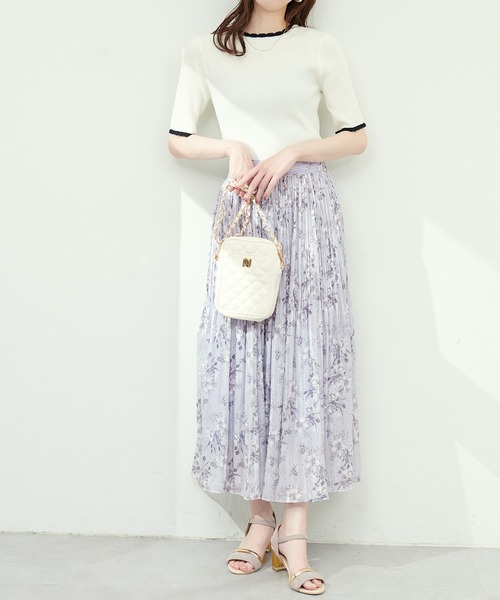 natural couture（ナチュラルクチュール）の「消しプリーツ花柄スカート（スカート・レディース・オフホワイト/ブラック/ラベンダー・FREE）」の21枚目の写真