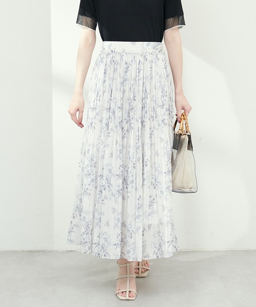 natural couture（ナチュラルクチュール）の「消しプリーツ花柄スカート（スカート・レディース・オフホワイト/ブラック/ラベンダー・FREE）」の8枚目の写真