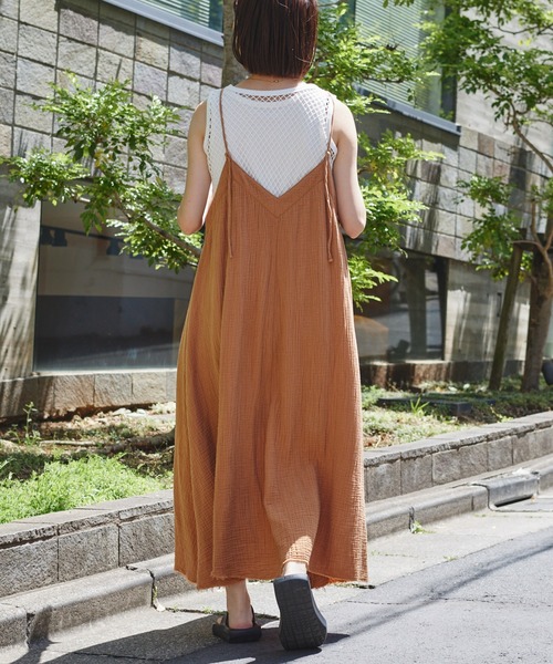 CIAOPANIC TYPY（チャオパニックティピー）の「ダブルガーゼキャミワンピース（ワンピース・レディース・アイボリー/ブラック/ブラウン・ONE SIZE）」の17枚目の写真