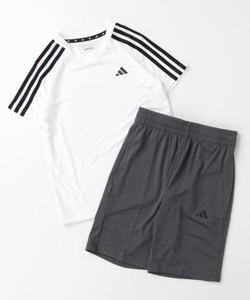 adidas(アディダス)の「アディダス adidas トレイン エッセンシャルズ スリーストライプス レギュラーフィット トレーニング上下セット(Tシャツ/カットソー・キッズ・ホワイト×ブラック/ブルー/ブラック×ブラック・140cm/130cm/150cm/160cm)」の2枚目の写真