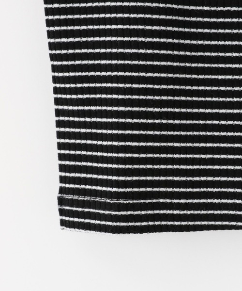 LOWRYS FARM（ローリーズファーム）の「ボーダークロップドタンクトップ　908733（タンクトップ・レディース・ブラック/ホワイト/イエロー・FREE）」の8枚目の写真