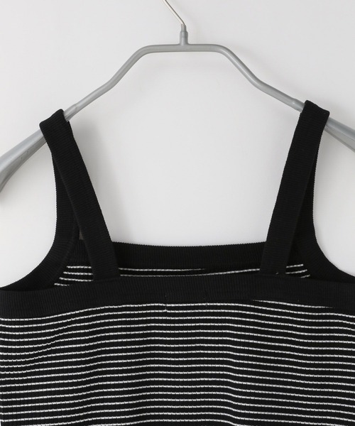 LOWRYS FARM（ローリーズファーム）の「ボーダークロップドタンクトップ　908733（タンクトップ・レディース・ブラック/ホワイト/イエロー・FREE）」の6枚目の写真