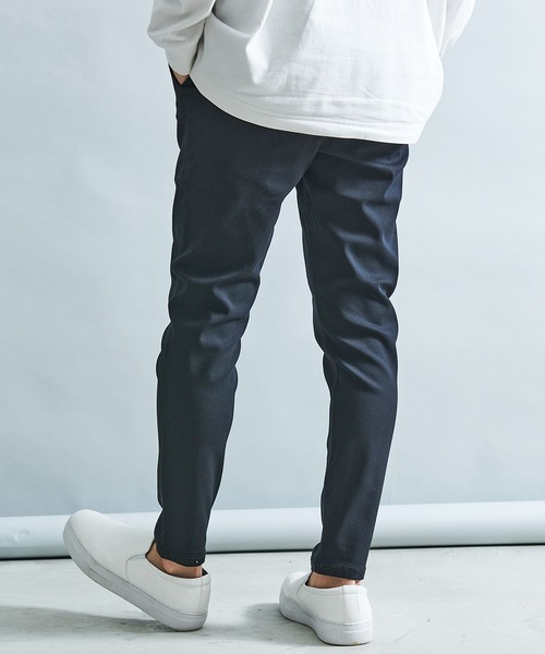 『vicci/ヴィッチ』スーパーストレッチテーパードアンクルパンツ（チノパンツ）｜SILVER BULLET（シルバーバレット）