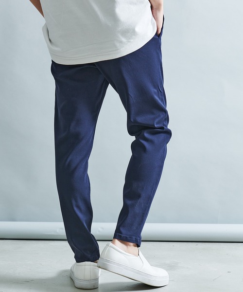 『vicci/ヴィッチ』スーパーストレッチテーパードアンクルパンツ（チノパンツ）｜SILVER BULLET（シルバーバレット）