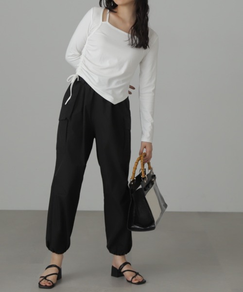 FREE'S MART（フリーズマート）の「ベルト付きパラシュートパンツ（カーゴパンツ・レディース・ブラック/ライトベージュ・MEDIUM/SMALL）」の10枚目の写真