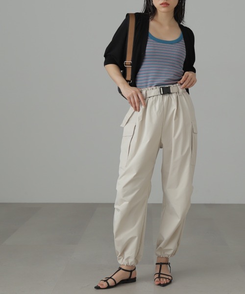 FREE'S MART（フリーズマート）の「ベルト付きパラシュートパンツ（カーゴパンツ・レディース・ブラック/ライトベージュ・MEDIUM/SMALL）」の20枚目の写真