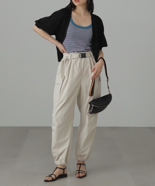 FREE'S MART（フリーズマート）の「ベルト付きパラシュートパンツ（カーゴパンツ・レディース・ブラック/ライトベージュ・MEDIUM/SMALL）」の13枚目の写真