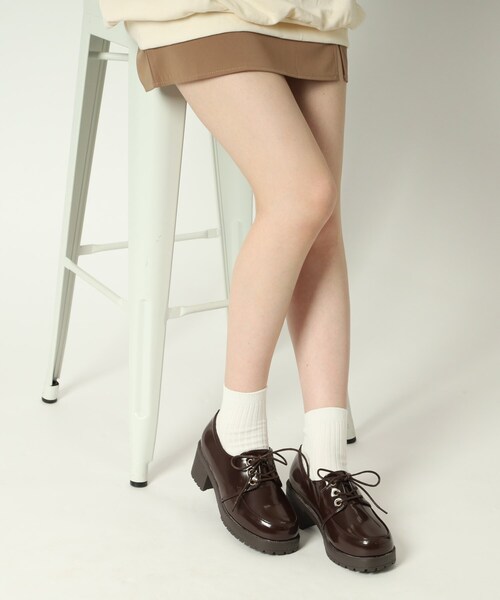 cs T&P(シーエスティーアンドピー)の「レースアップマニッシュシューズ(パンプス・レディース・ダークブラウン/ブラック/アイボリー・24.5cm/25.0cm/24.0cm/23.5cm/23.0cm/22.5cm)」の19枚目の写真