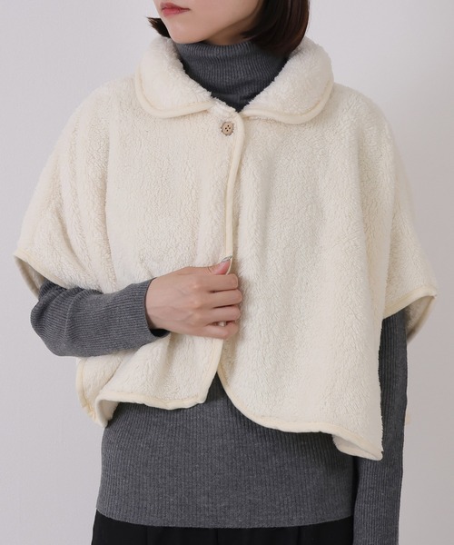 emesuelee（エメスーリー）の「ポンチョ 無地 ボーダー柄（その他ルームウェア・レディース・ライトグレー/ピンク/アイボリー/ブルー系1/ネイビー/ベージュ/ブラウン/ネイビー系1・フリー）」の2枚目の写真