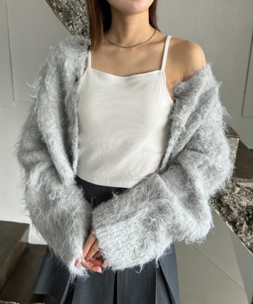 EPIMI E'PIMMY（エピミエピミー）の「【ハンドウォッシャブル】シャギーショートクルーカーディガン（カーディガン/ボレロ・レディース・グレー/ブラック/オフホワイト/ピンクベージュ/ベージュ・MEDIUM）」の9枚目の写真