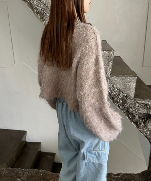 EPIMI E'PIMMY（エピミエピミー）の「【ハンドウォッシャブル】シャギーショートクルーカーディガン（カーディガン/ボレロ・レディース・グレー/ブラック/オフホワイト/ピンクベージュ/ベージュ・MEDIUM）」の11枚目の写真