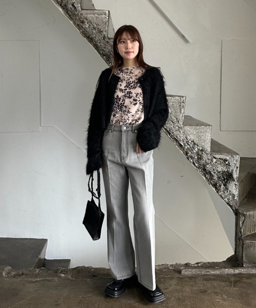 EPIMI E'PIMMY（エピミエピミー）の「【ハンドウォッシャブル】シャギーショートクルーカーディガン（カーディガン/ボレロ・レディース・グレー/ブラック/オフホワイト/ピンクベージュ/ベージュ・MEDIUM）」の22枚目の写真