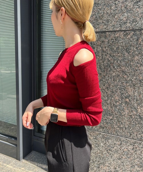 SPIGA(スピーガ)の「オープンショルダーニット(ニット/セーター・レディース・ブラック/ワイン/ホワイト・FREE)」の10枚目の写真
