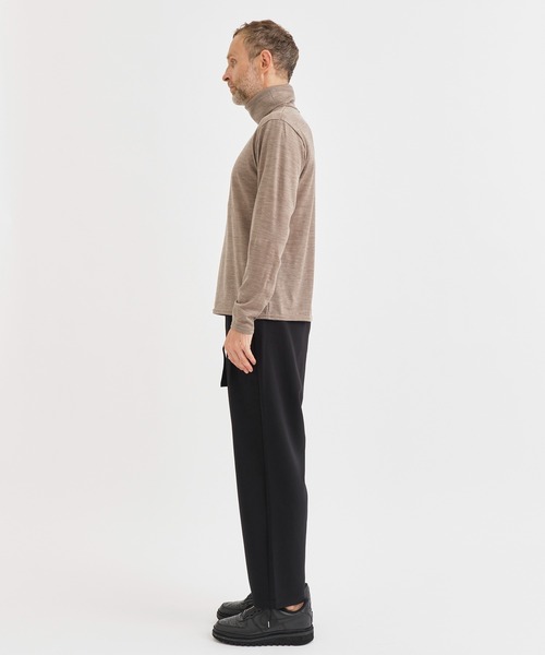 RAINMAKER(レインメーカー)の「【RAINMAKER/レインメーカー】WASHABLE-WOOL HIGH NECK SHIRT/ウォッシャブルウールハイネックシャツ(ニット/セーター・メンズ・ベージュ/ブラック・4/3)」の8枚目の写真