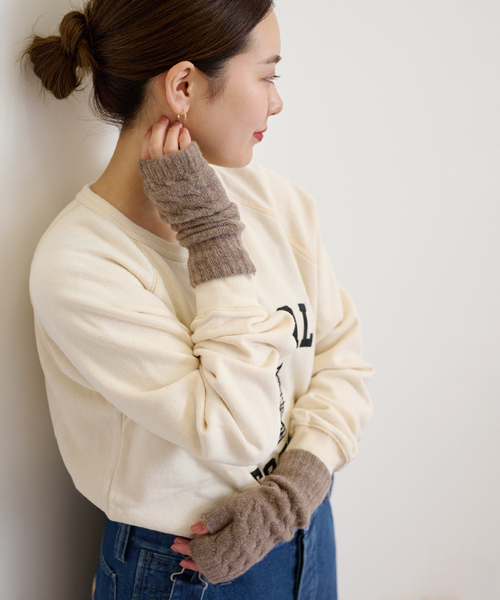 WILLIAM BRUNTON(ウィリアムブラントン)の「【WILLIAM BRUNTON】CASHMERE CABLE WRISTWARM ...