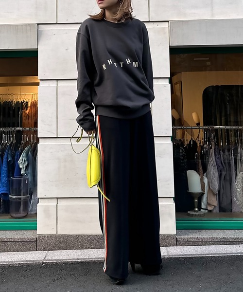 mi via loca（ミヴィアロカ）の「United Athle リズミック コットン100ウラケ ロゴスウェット 【PT NO. MVL007 ※2A】（スウェット・レディース・オフホワイト/オートミール/スミクロ・MEDIUM/X-LARGE）」の7枚目の写真