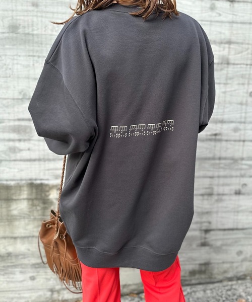 mi via loca（ミヴィアロカ）の「United Athle リズミック コットン100ウラケ ロゴスウェット 【PT NO. MVL007 ※2A】（スウェット・レディース・オフホワイト/オートミール/スミクロ・MEDIUM/X-LARGE）」の21枚目の写真