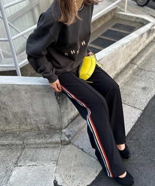 mi via loca（ミヴィアロカ）の「United Athle リズミック コットン100ウラケ ロゴスウェット 【PT NO. MVL007 ※2A】（スウェット・レディース・オフホワイト/オートミール/スミクロ・MEDIUM/X-LARGE）」の12枚目の写真