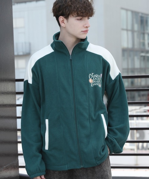 フリースブルゾン