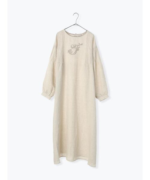 TSUHARU by Samansa Mos2（ツハルバイサマンサモスモス）の「モノグラム刺繍ワンピース（ワンピース・レディース・ベージュ/ブラック・F）」の3枚目の写真